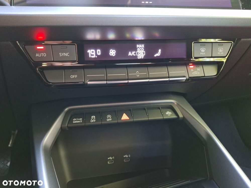 Audi A3 Sportback 35 TFSI mHEV S tronic - 20