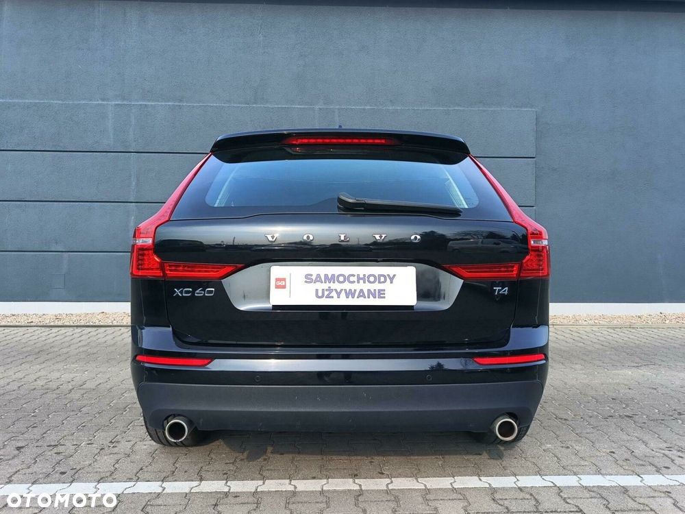 Volvo XC 60 T4 Momentum Pro - 7