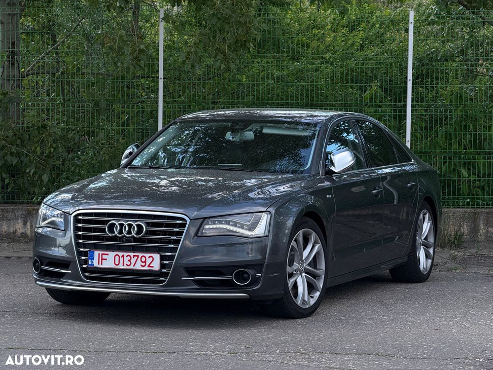 Audi S8 Plus 4.0 TFSI quattro Tiptronic - 2