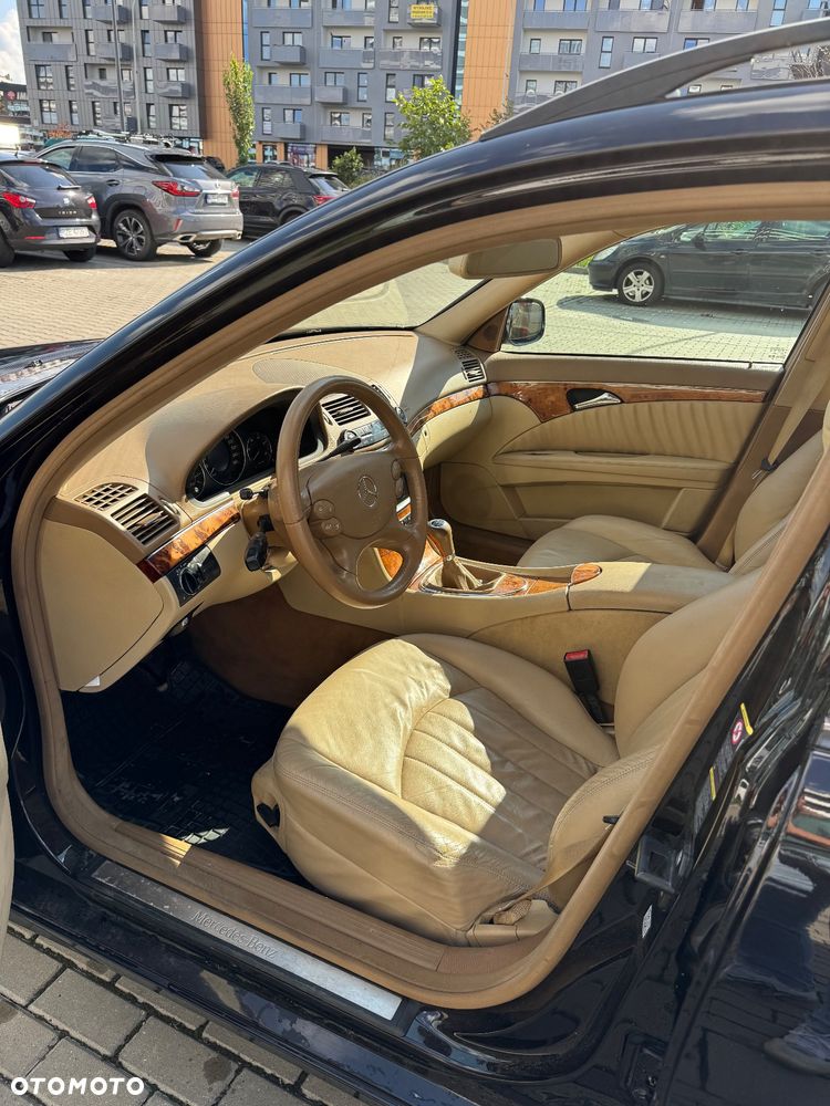 Mercedes-Benz Klasa E 200 CDI Elegance - 6