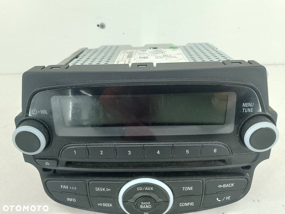 RADIO  CHEVROLET SPARK II 95298824  557799431 - 4