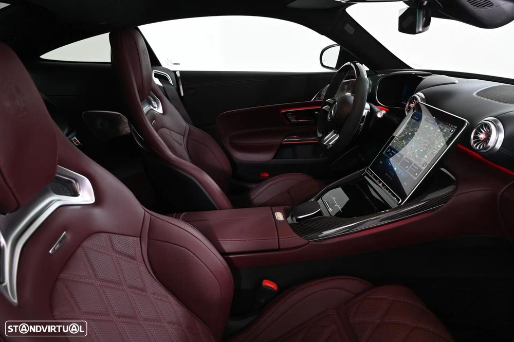 Mercedes-Benz AMG GT 63 Pro 4Matic+ - 33