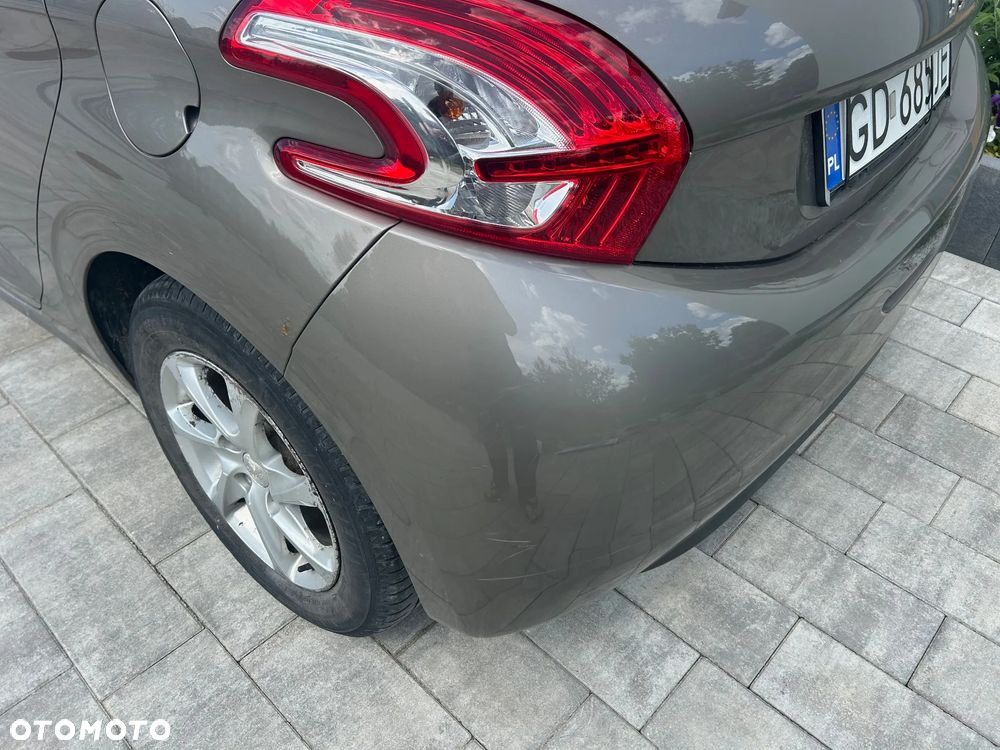 Peugeot 208 1.2 PureTech Style - 7