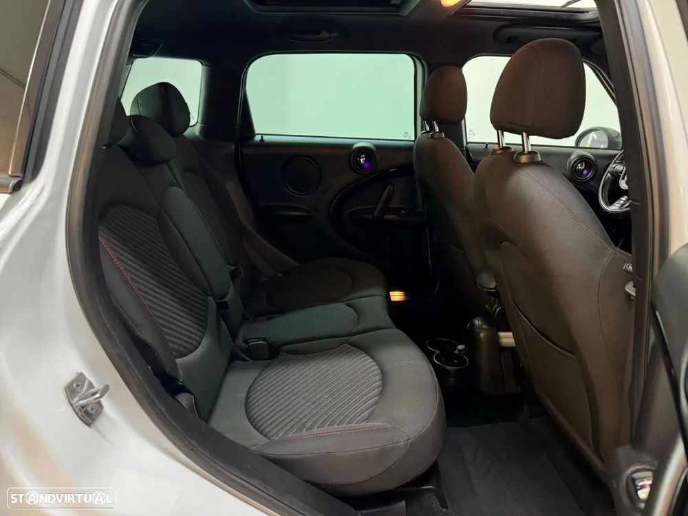 MINI Countryman Cooper D - 55