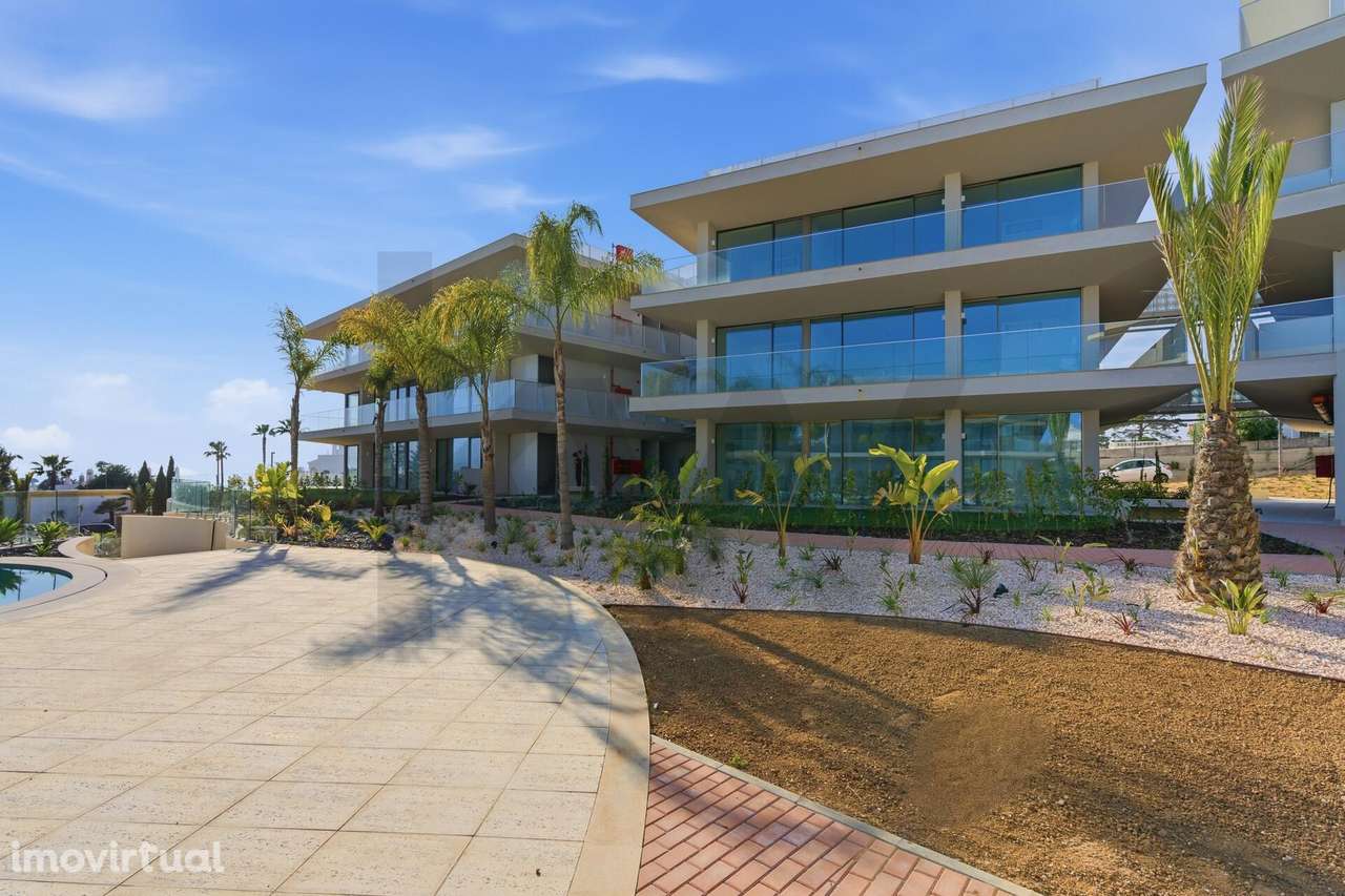 Carvoeiro: Apartamento T2 em resort com rendimento (Rental Pool) - Grande imagem: 2/31