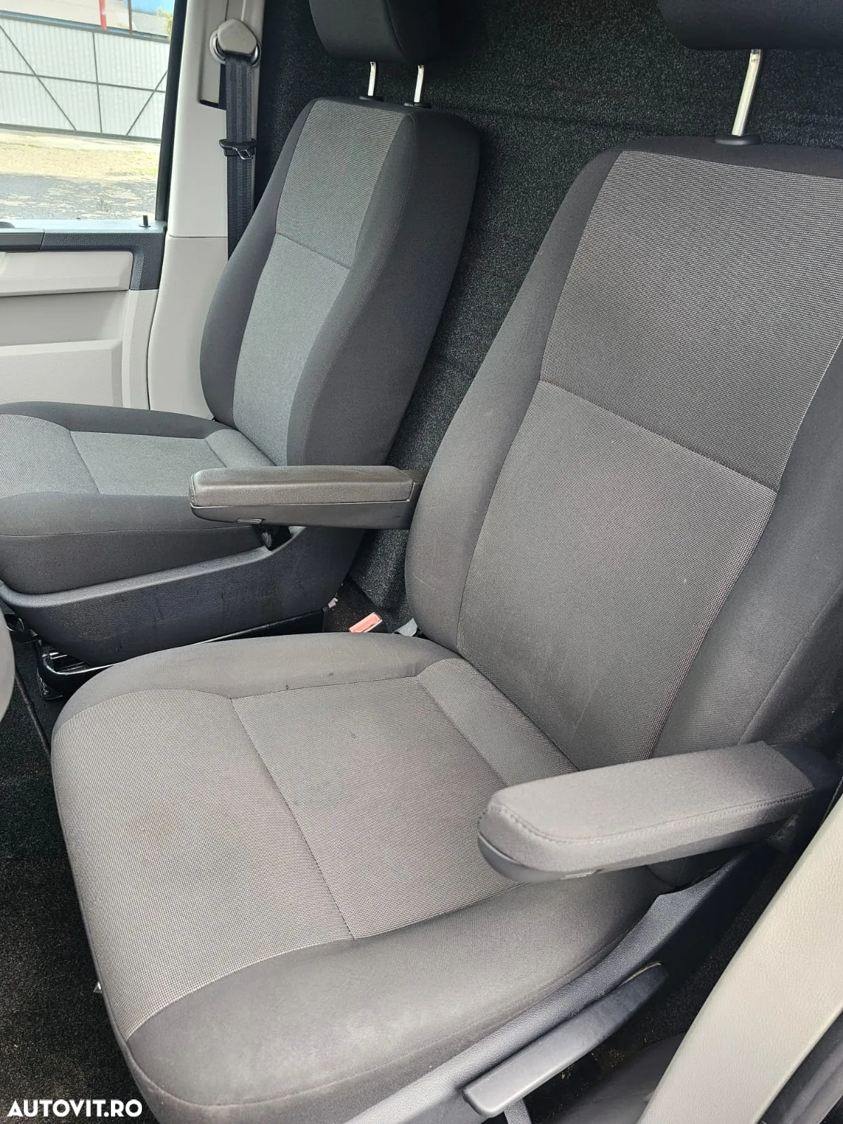 Volkswagen TRANSPORTER - 11