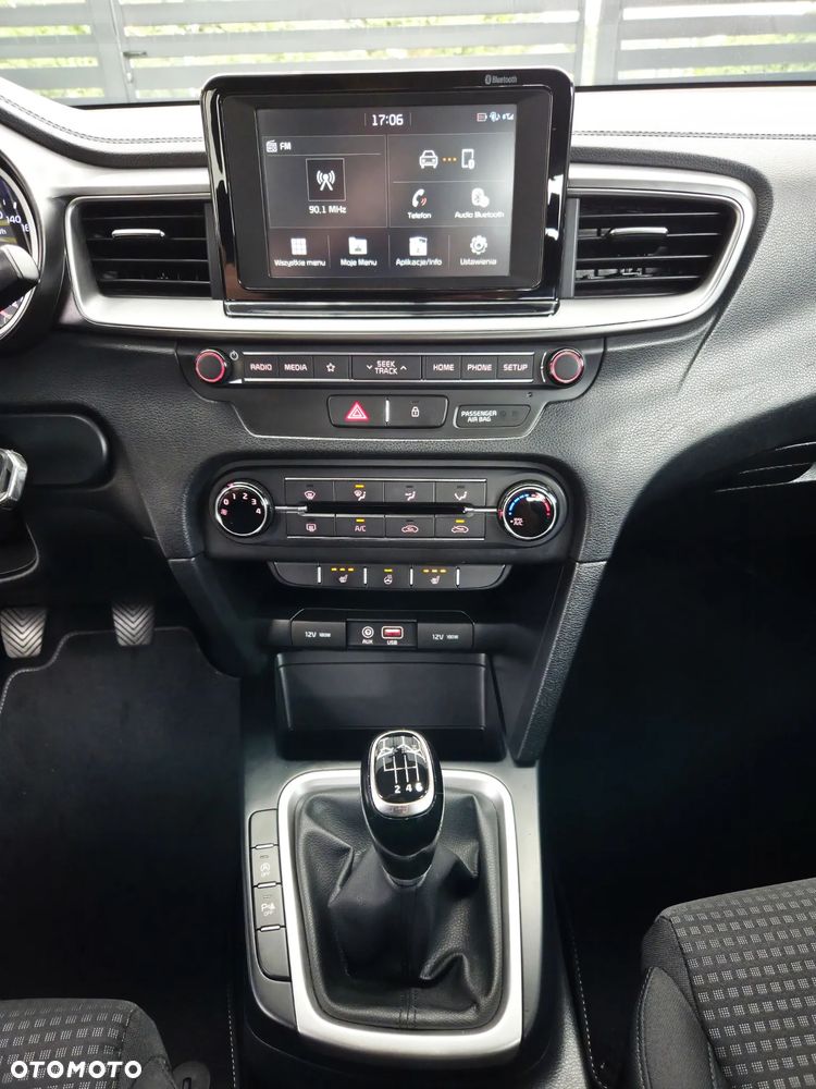 Kia Ceed 1.0 T-GDI 120 OPF Vision - 15