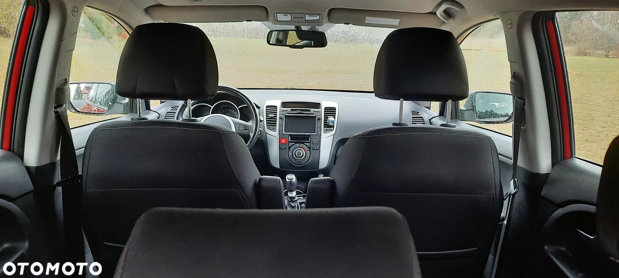 Kia Venga - 12