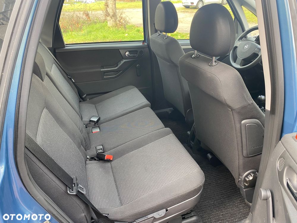 Opel Meriva - 10