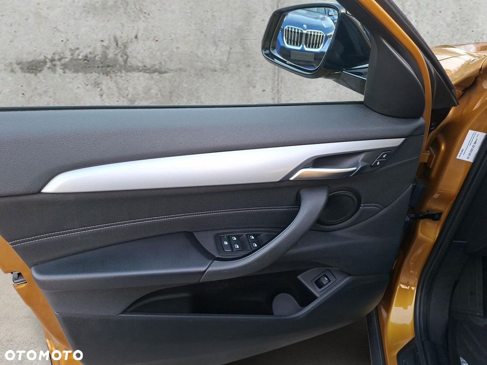 BMW X2 sDrive20i Advantage - 11