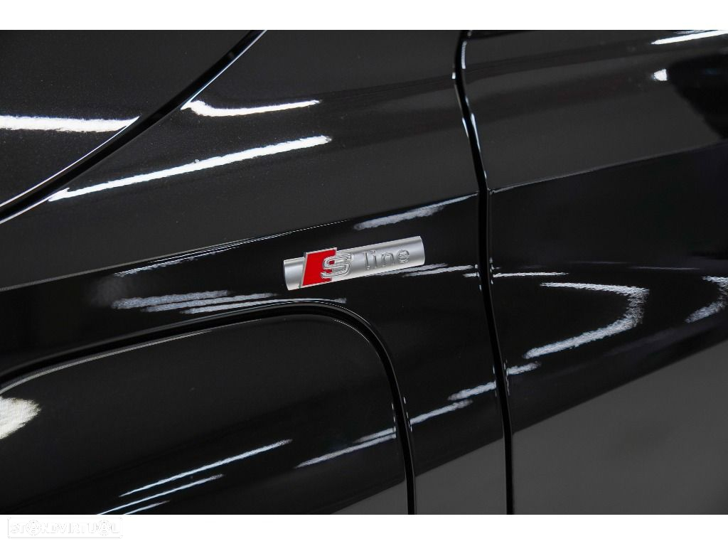 Audi A3 Sportback 45 TFSIe S line - 11