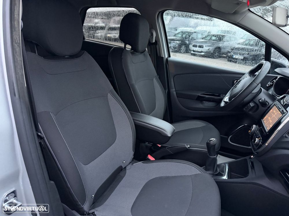 Renault Captur 0.9 TCE Exclusive - 10