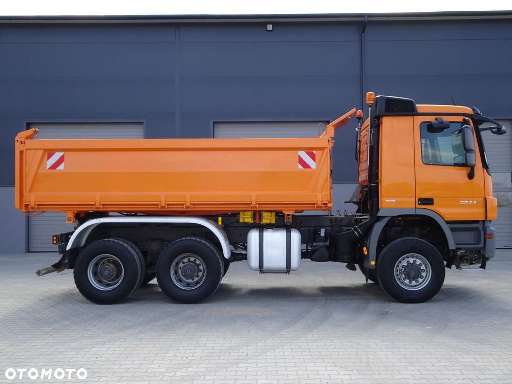 Mercedes-Benz Actros 3344 6X6  Kipper Meiller 3-stronny Hydroburta stan idealny - 6
