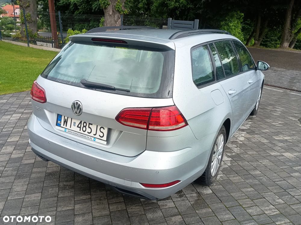 Volkswagen Golf 1.6 TDI BMT Comfortline - 5