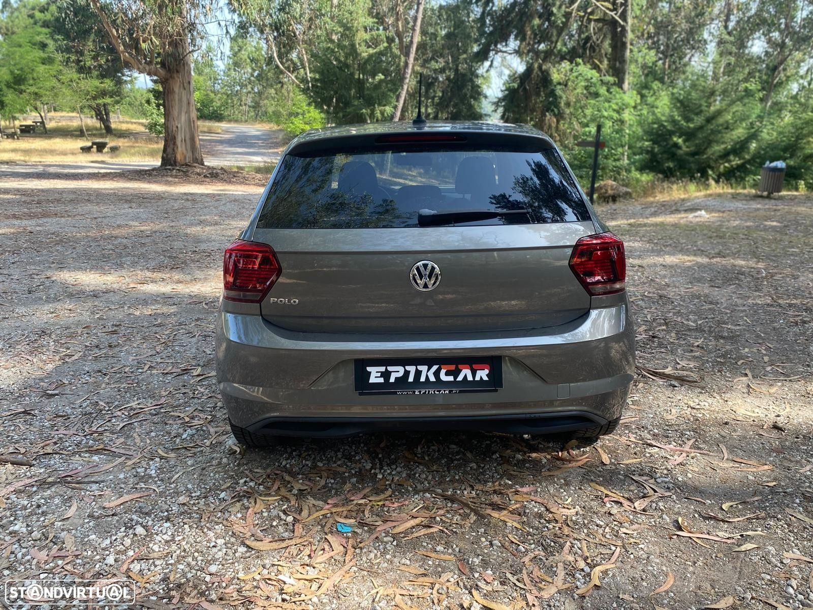 VW Polo 1.6 TDI Highline DSG - 8
