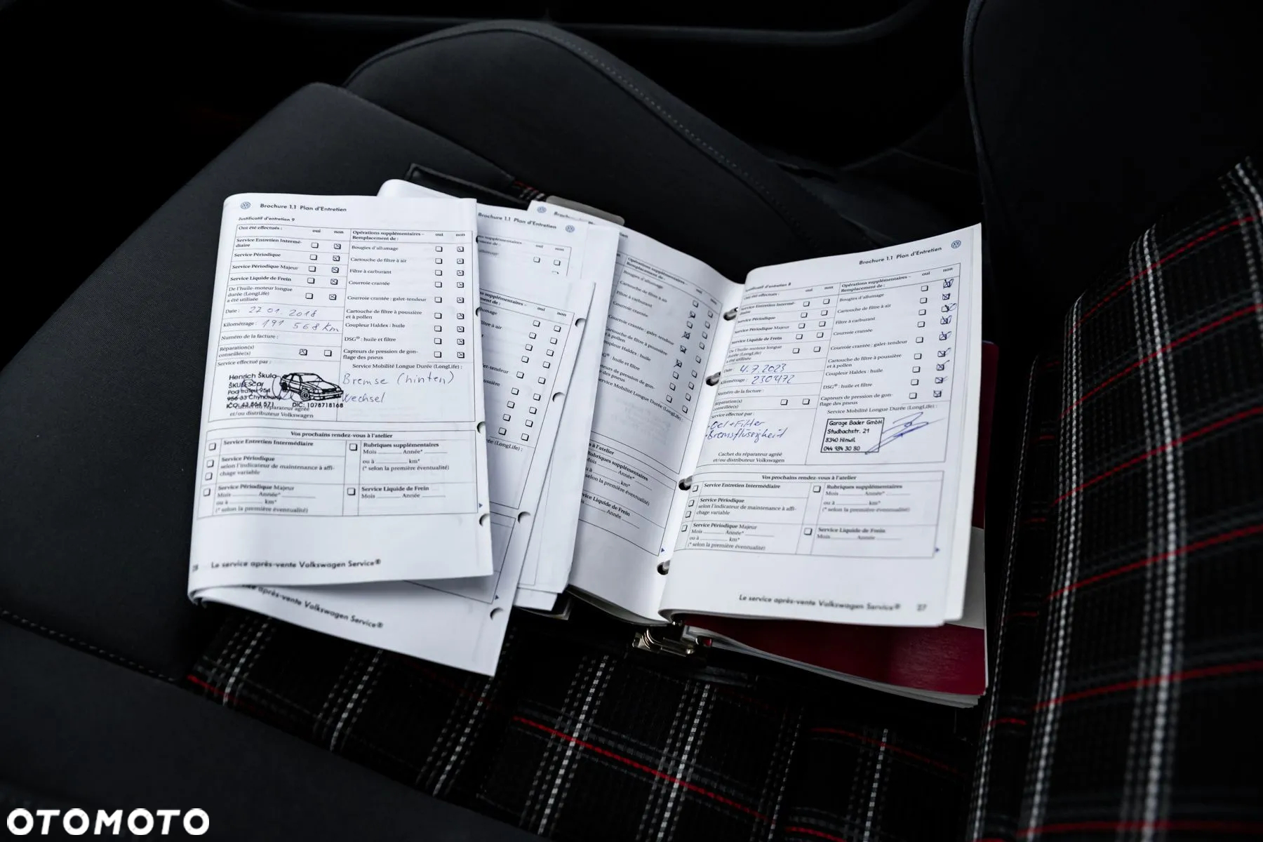 Volkswagen Golf 2.0 GTI DSG - 38
