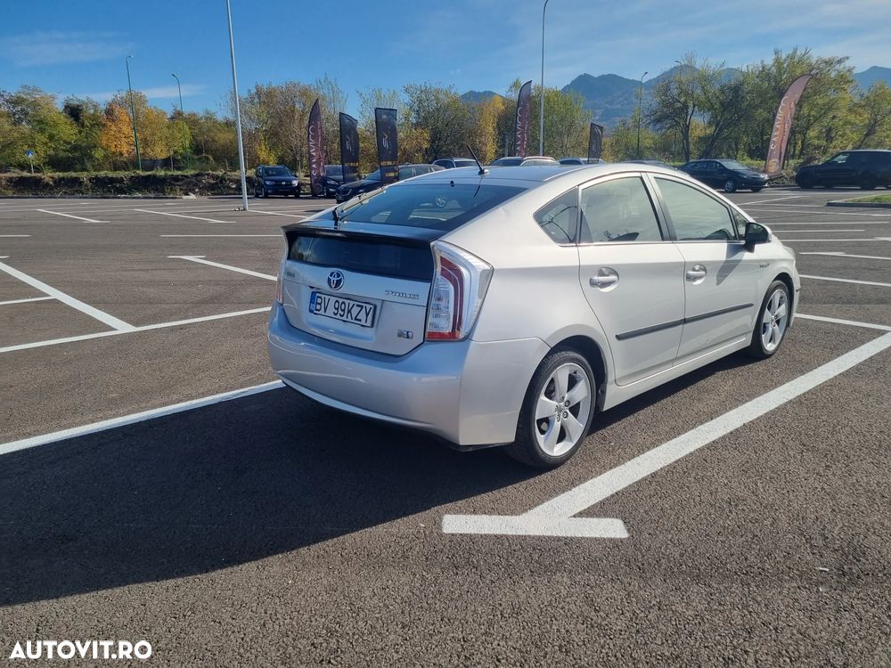 Toyota Prius - 6