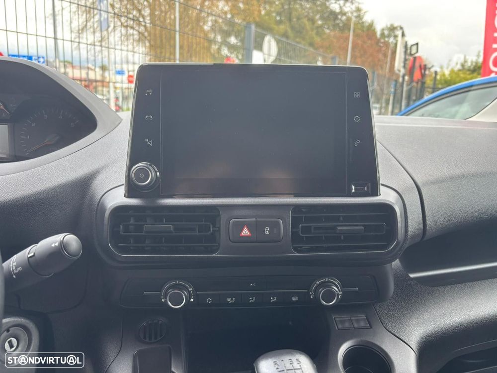 Peugeot Partner Outro - 11