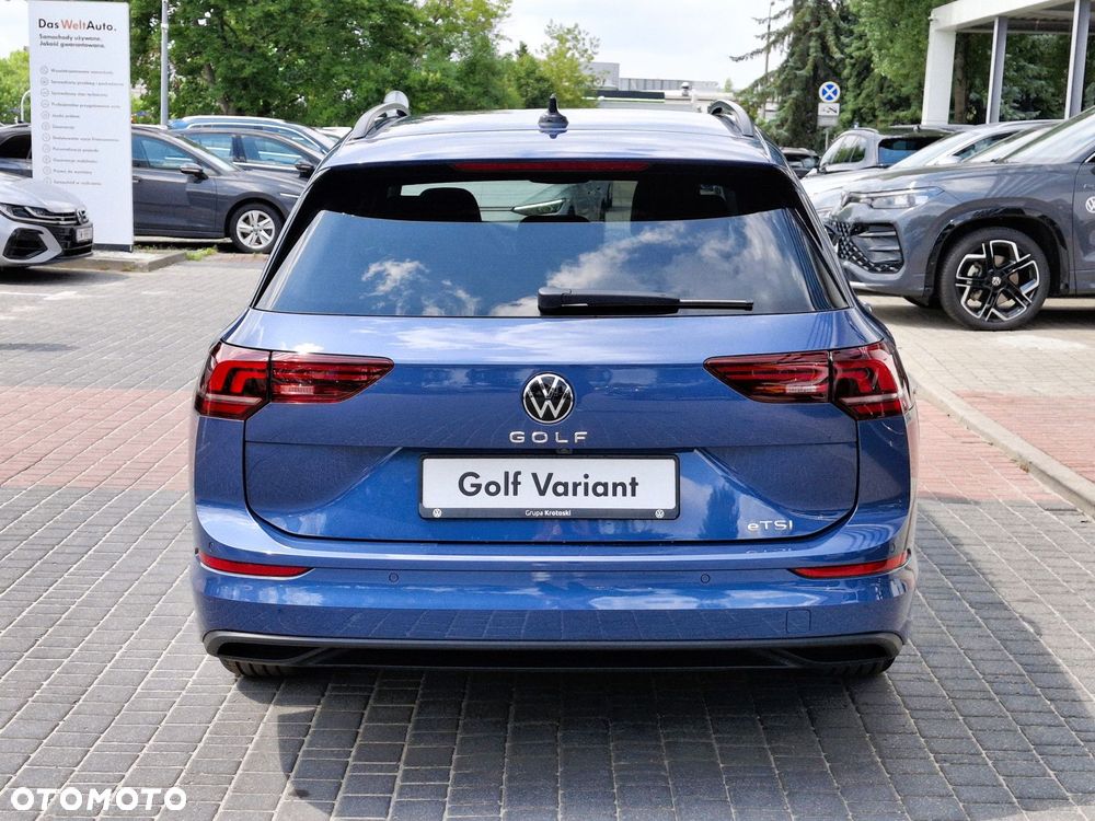Volkswagen Golf - 6