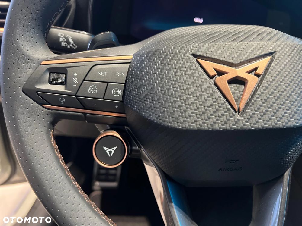 Cupra Leon 1.5 eTSI mHEV DSG - 8