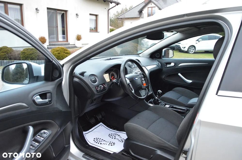 Ford Mondeo 2.0 TDCi Titanium S - 22