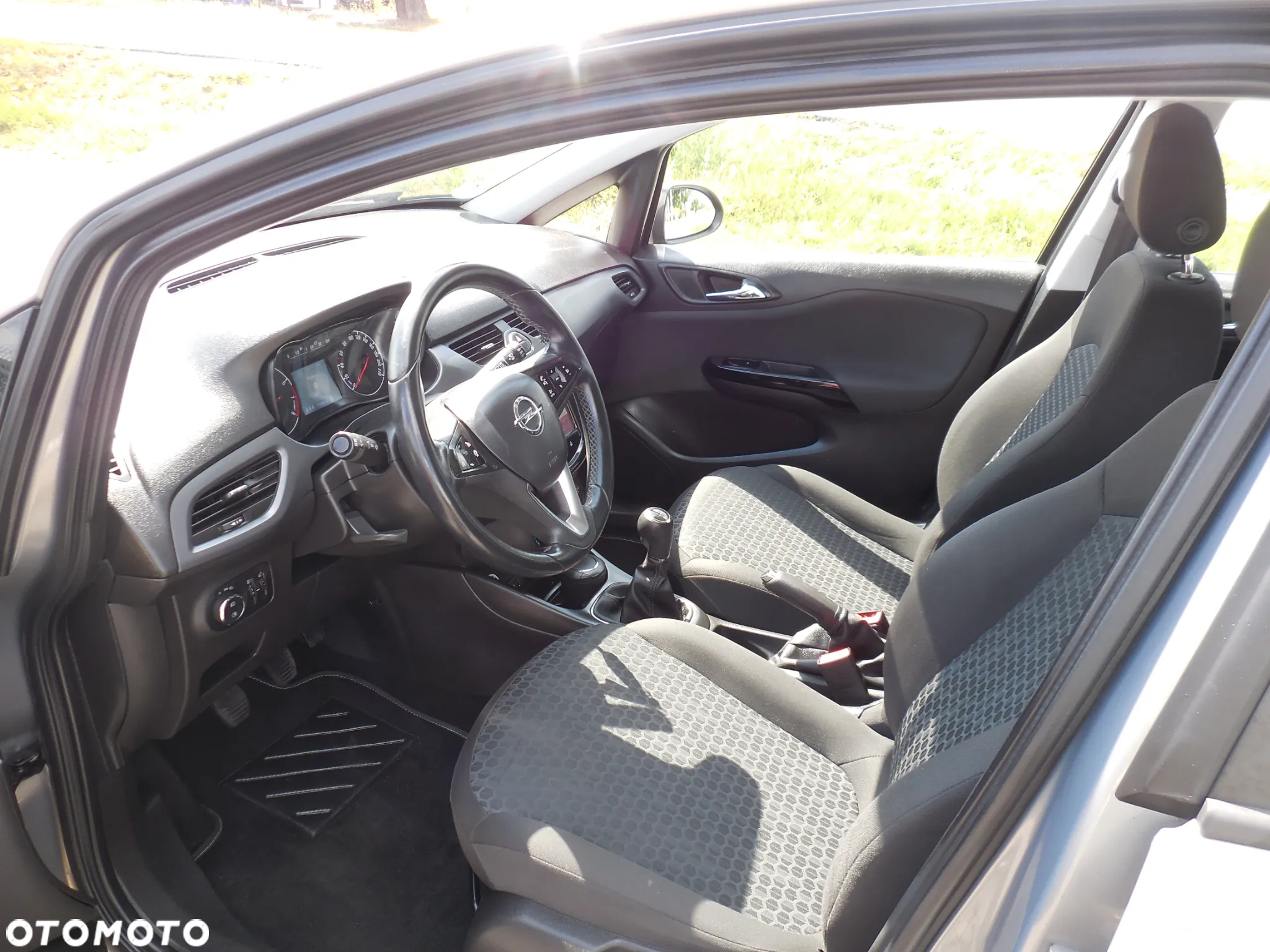 Opel Corsa - 16