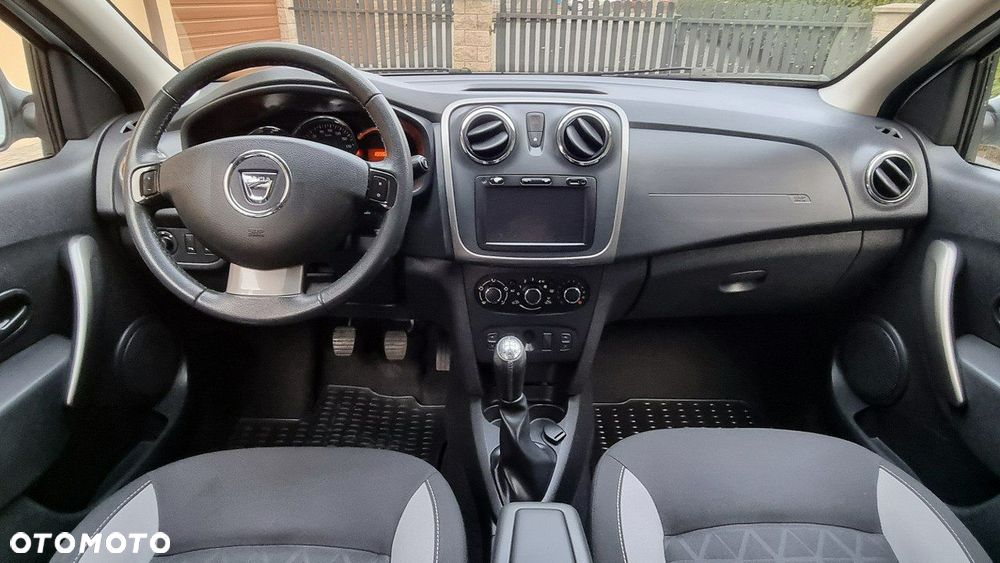 Dacia Sandero Stepway - 13