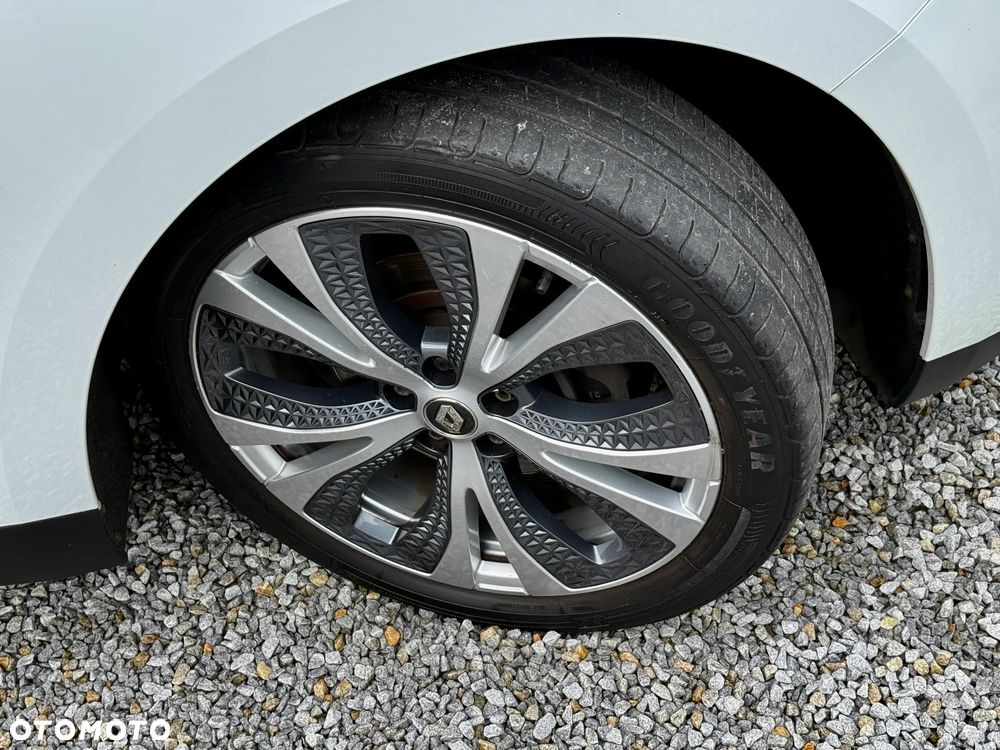 Renault Scenic BLUE dCi 120 BUSINESS EDITION - 33