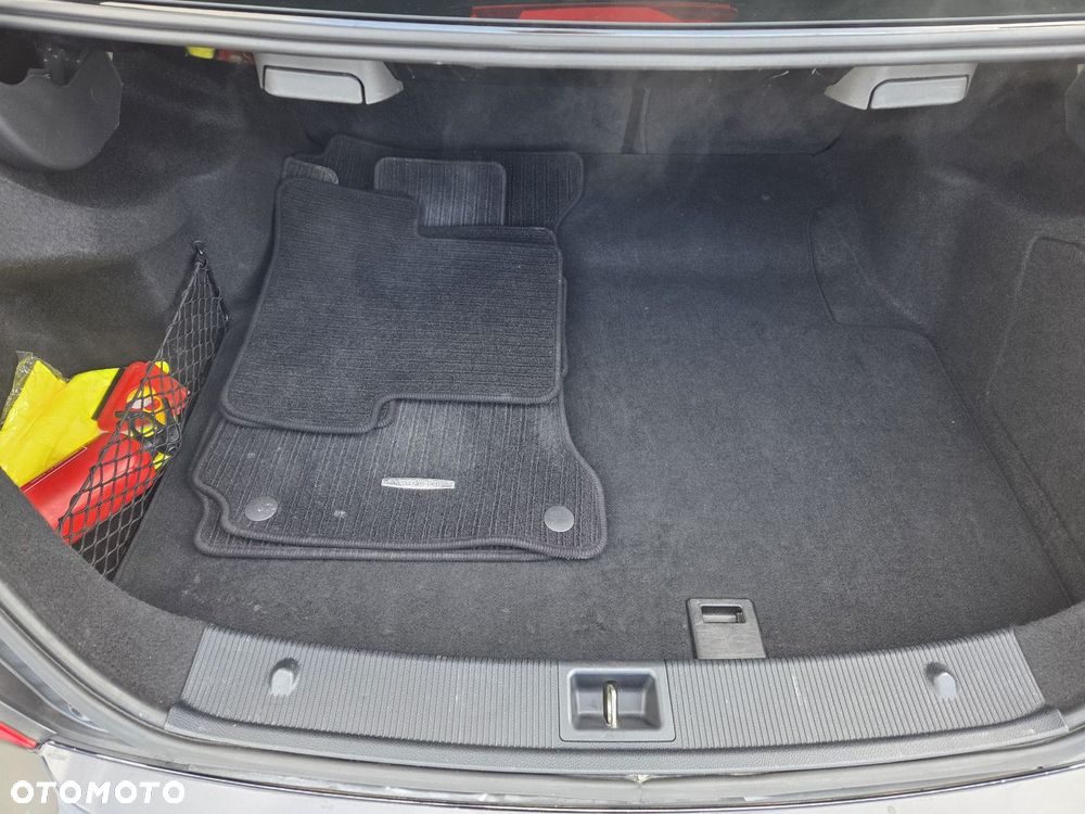 Mercedes-Benz Klasa C - 24