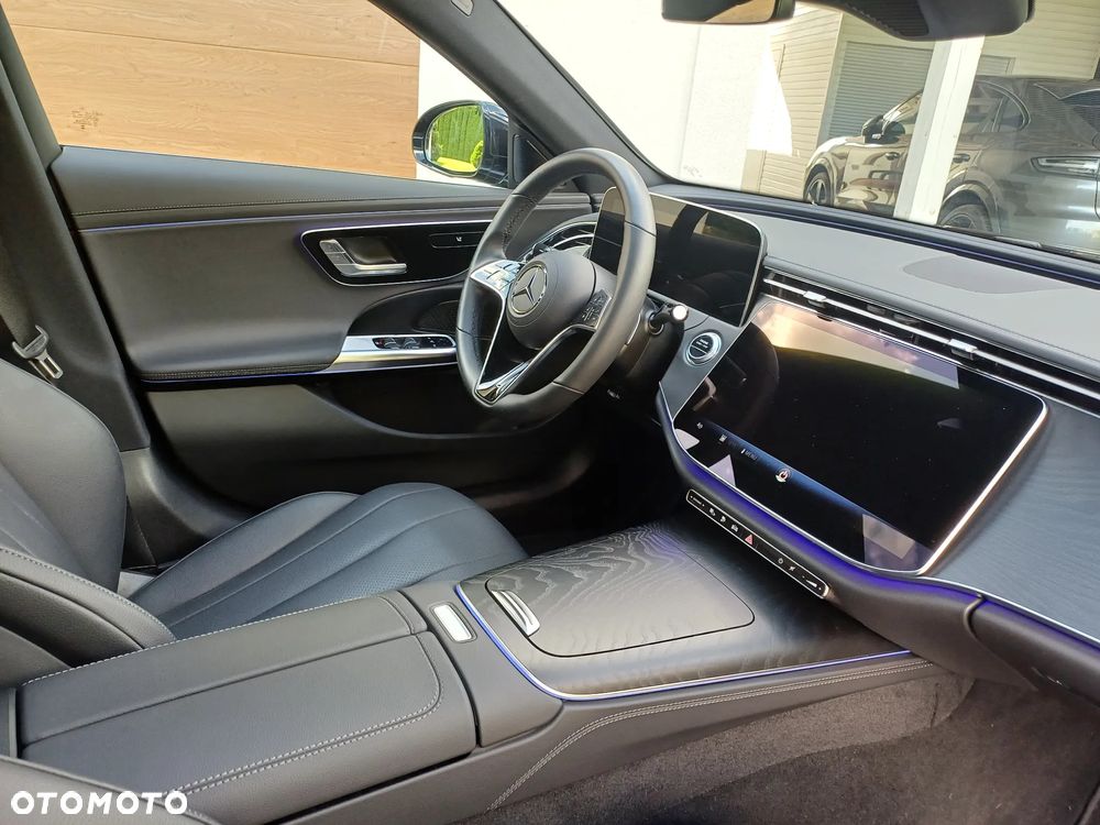 Mercedes-Benz Klasa E 300 de PHEV 4-Matic Avantgarde 9G-Tronic - 2