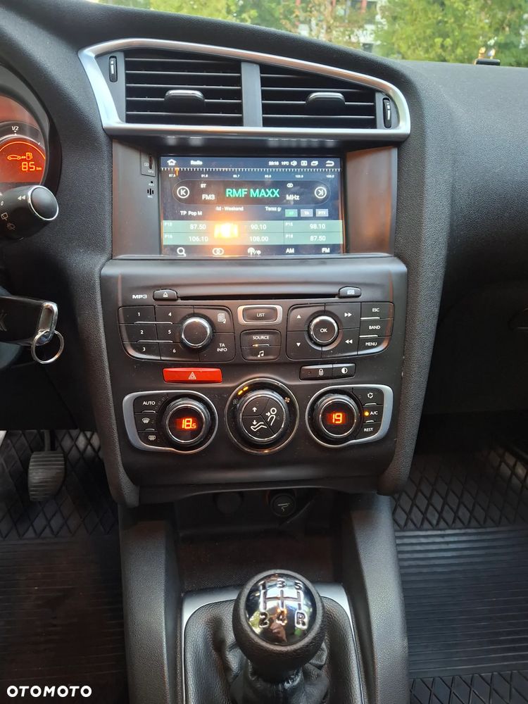 Citroën C4 - 16