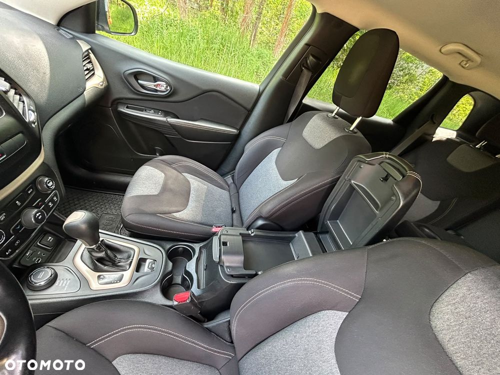 Jeep Cherokee 3.2 V6 Pentastar Active Drive I Automatik Limited - 30