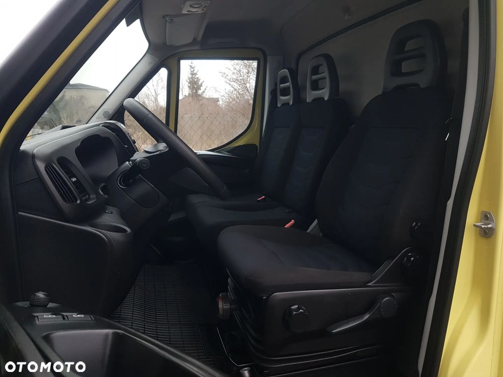 Iveco DAILY 8 EP KONTENER 4,15x2,22x2,21 KLIMA KRAJOWY 35S12 - 7