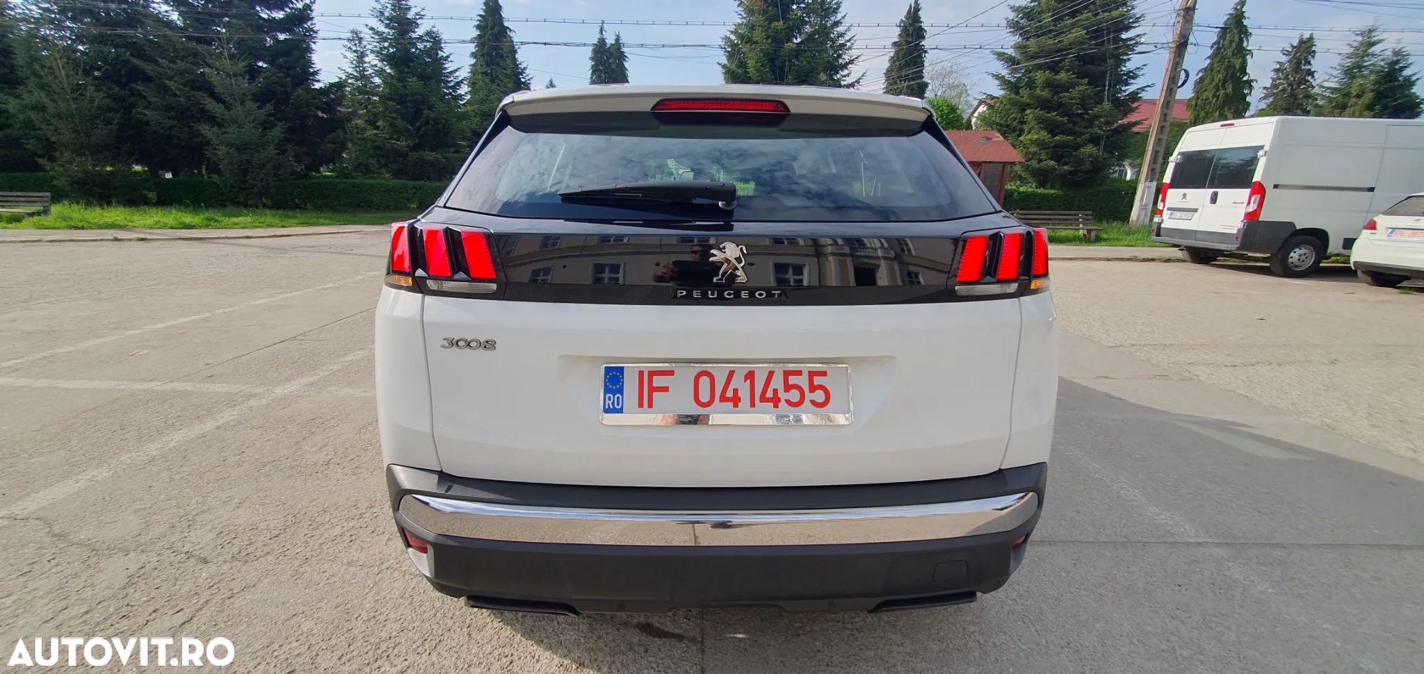 Peugeot 3008 PureTech 130 Stop & Start EAT6 Allure - 16