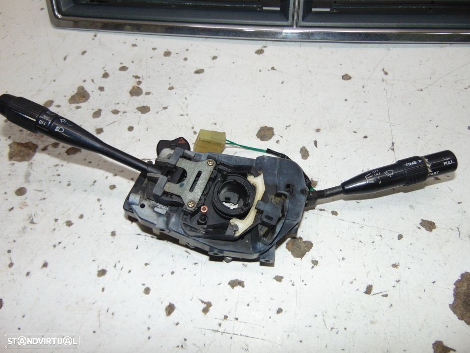 Mazda 929 grelha/Volante - 3