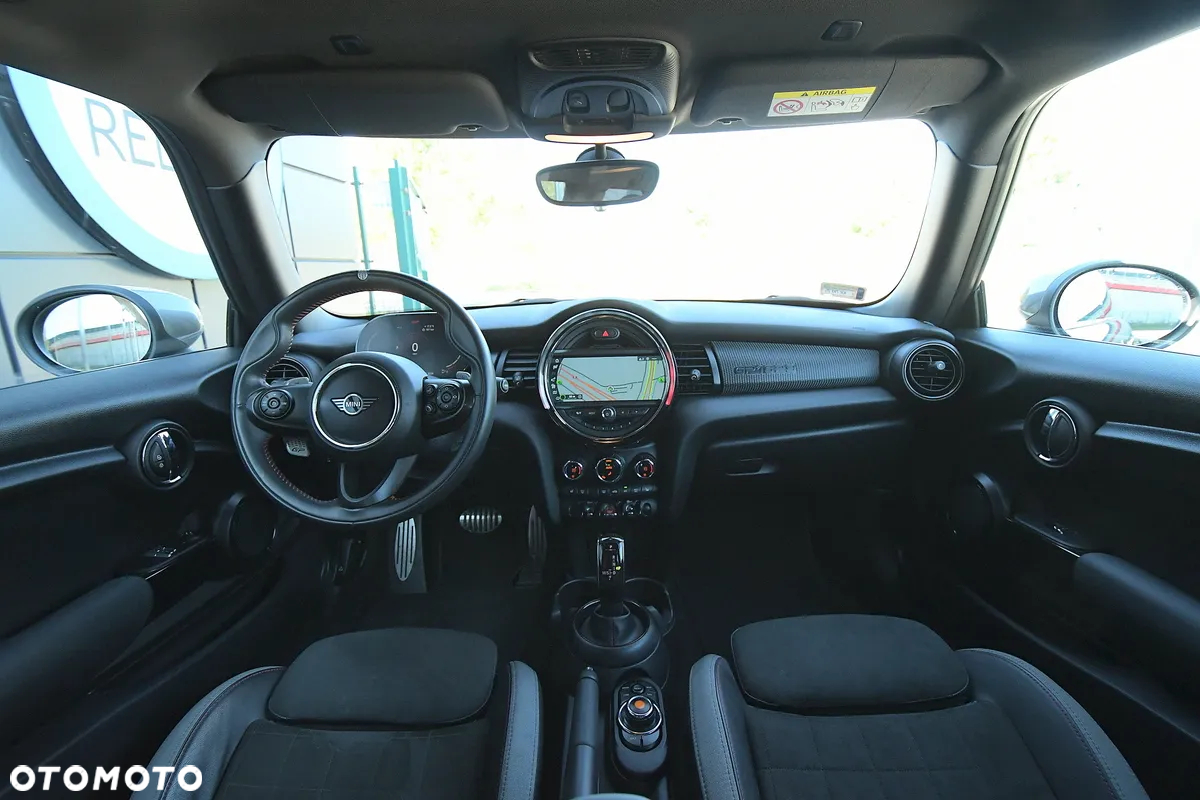 MINI John Cooper Works ALL4 sport - 32