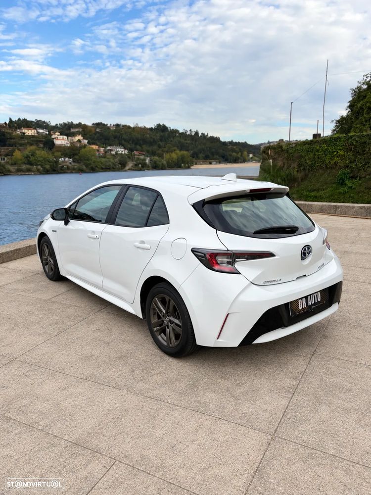 Toyota Corolla 1.8 Hybrid Comfort - 3