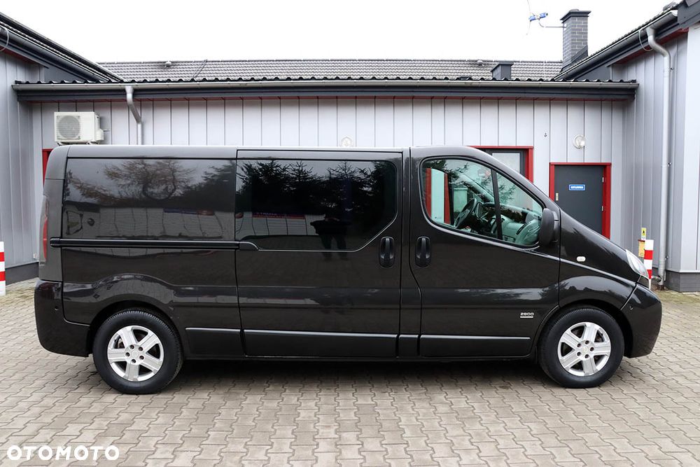 Opel VIVARO LONG 2,5 DTI 135KM Brygadowy 5 Miejsc KLIMA - 6