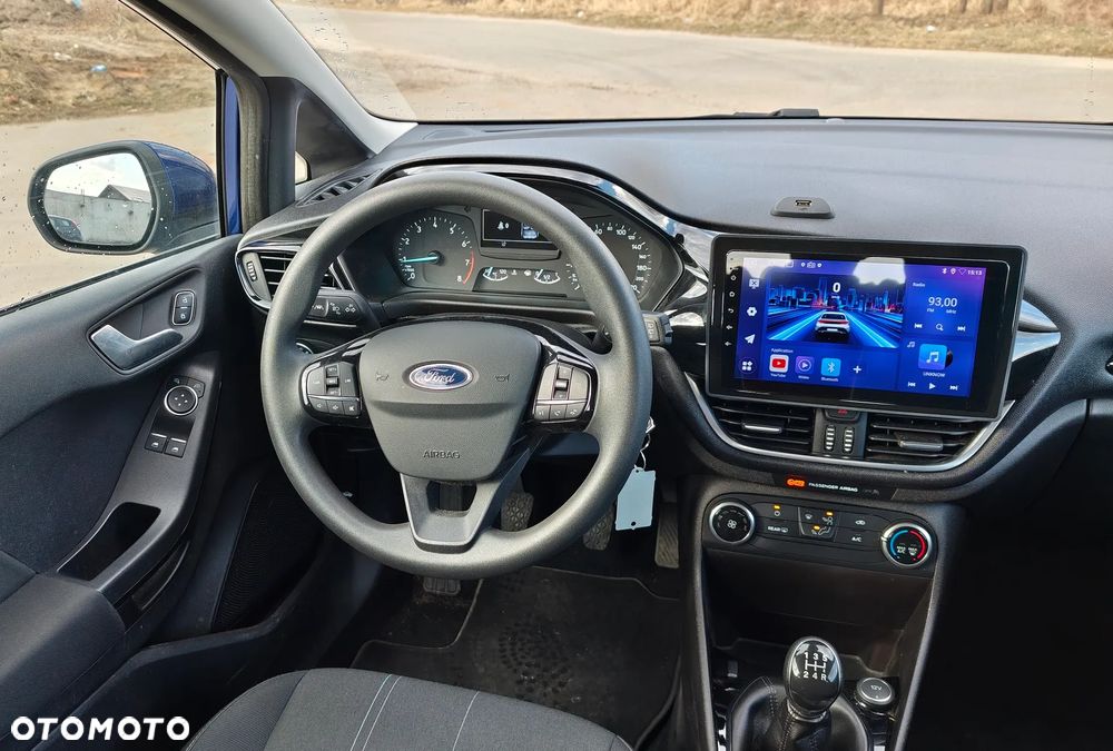 Ford Fiesta - 21