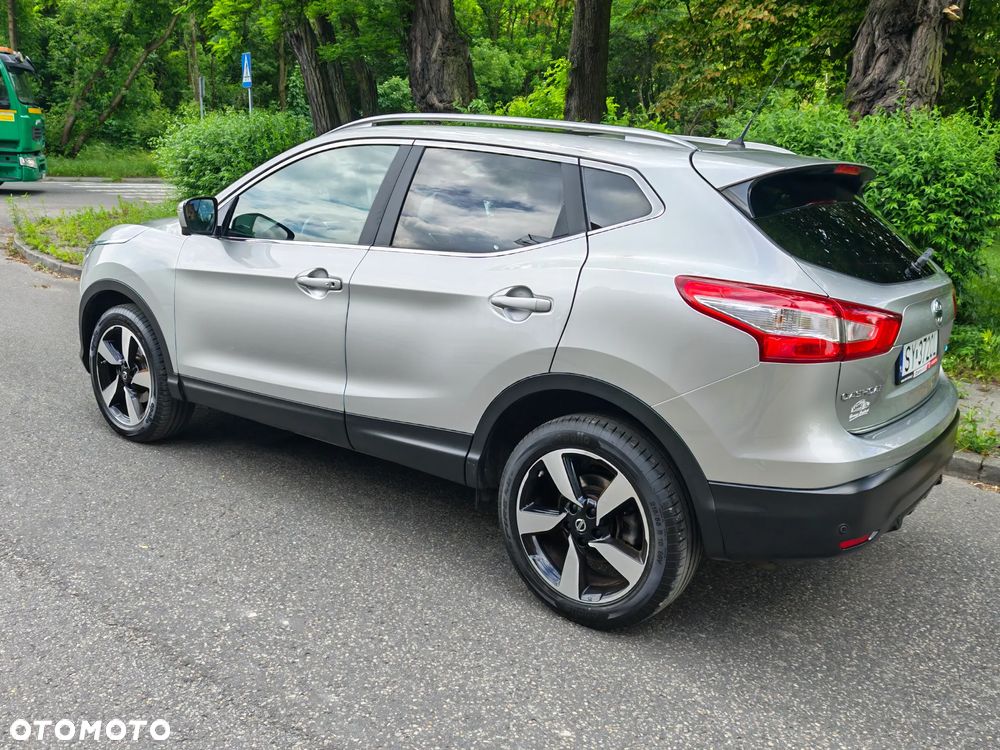 Nissan Qashqai 1.5 dCi Tekna - 6