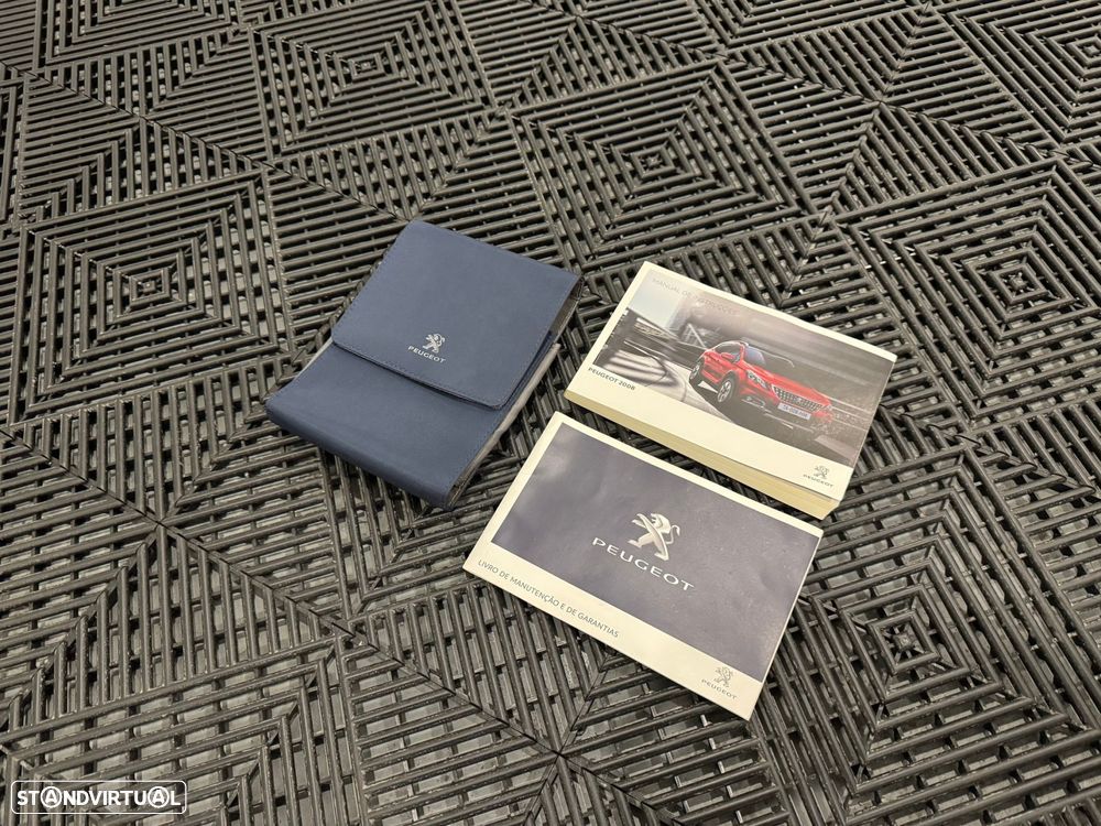 Peugeot 2008 1.6 BlueHDi GT Line - 57