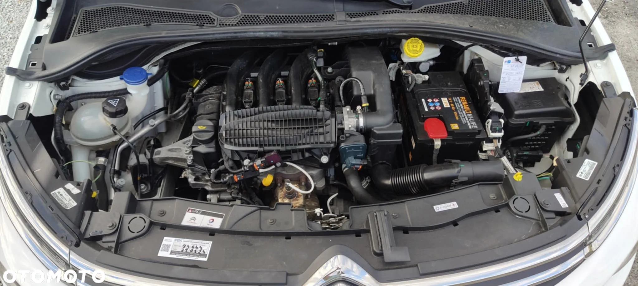 Citroën C3 Pure Tech 82 SHINE - 25