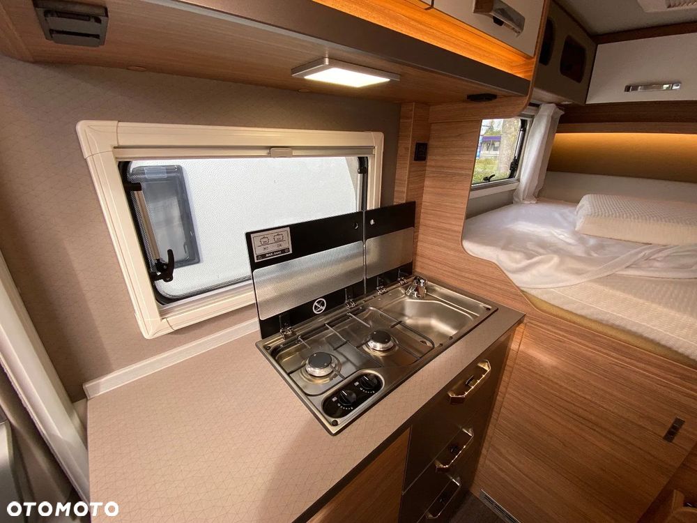 Volkswagen Carawan - 14