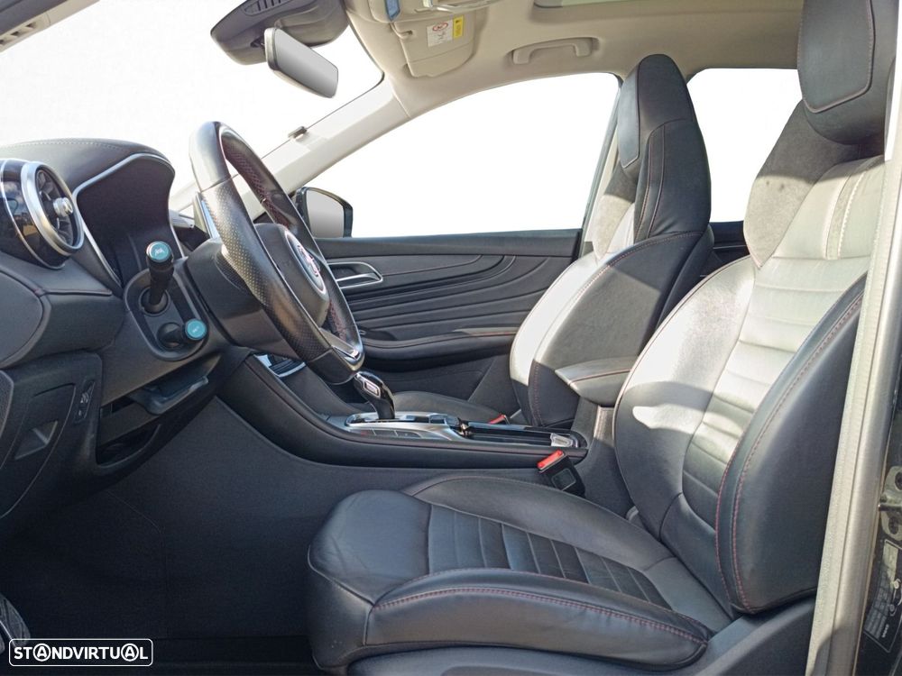 MG EHS 1.5 T-GDI Plug-in Hybrid Luxury - 11