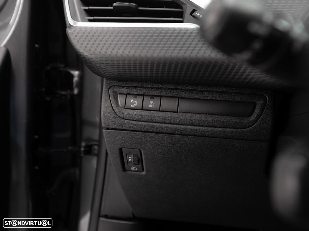 Peugeot 208 1.6 BlueHDi Style - 12