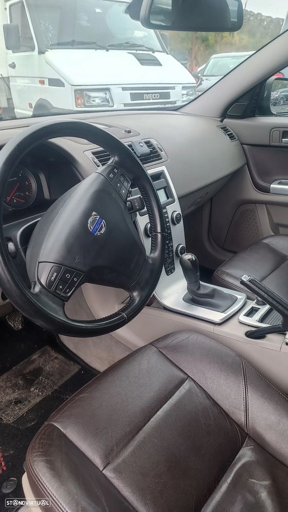 Volvo V50 1.6D Momentum - 4