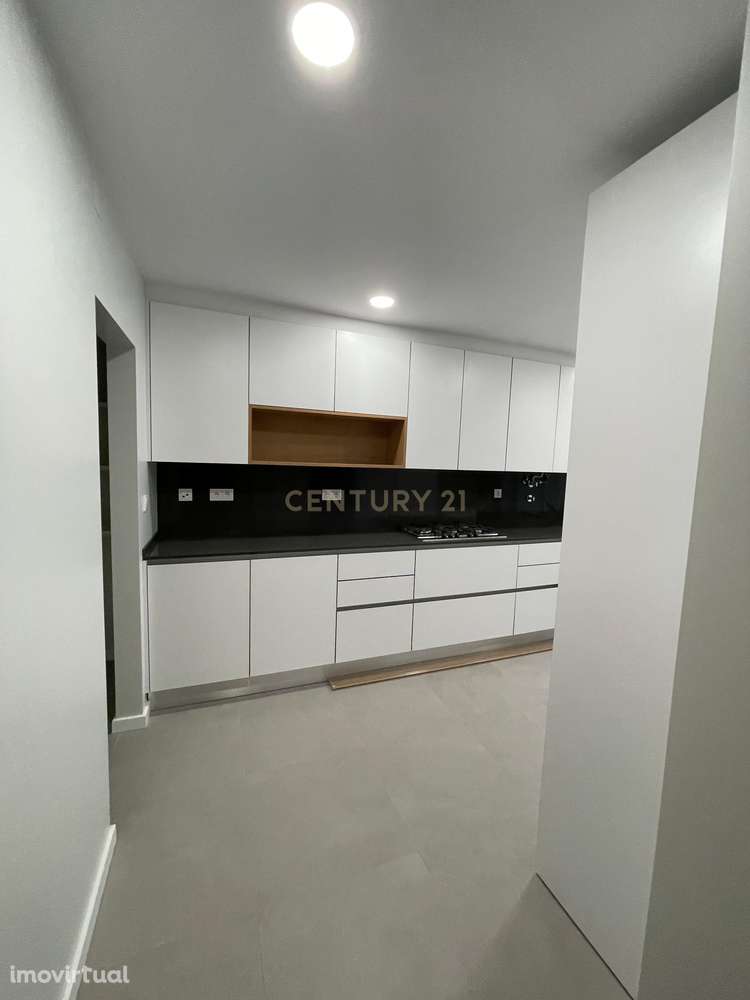 Apartamento Renovado na Portela, Loures - 3 Quartos - Grande imagem: 2/25