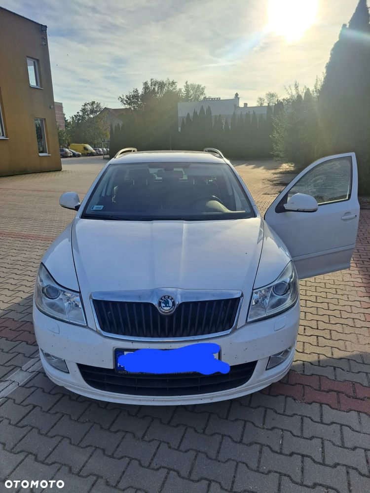 Skoda Octavia - 3