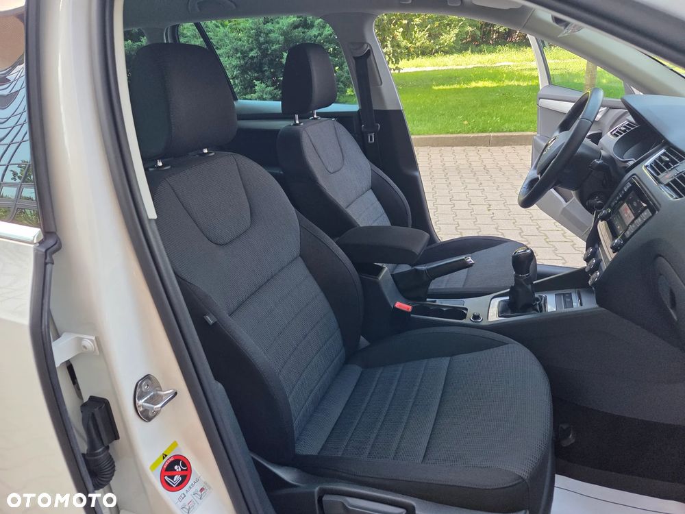 Skoda Octavia 2.0 TDI Drive - 27