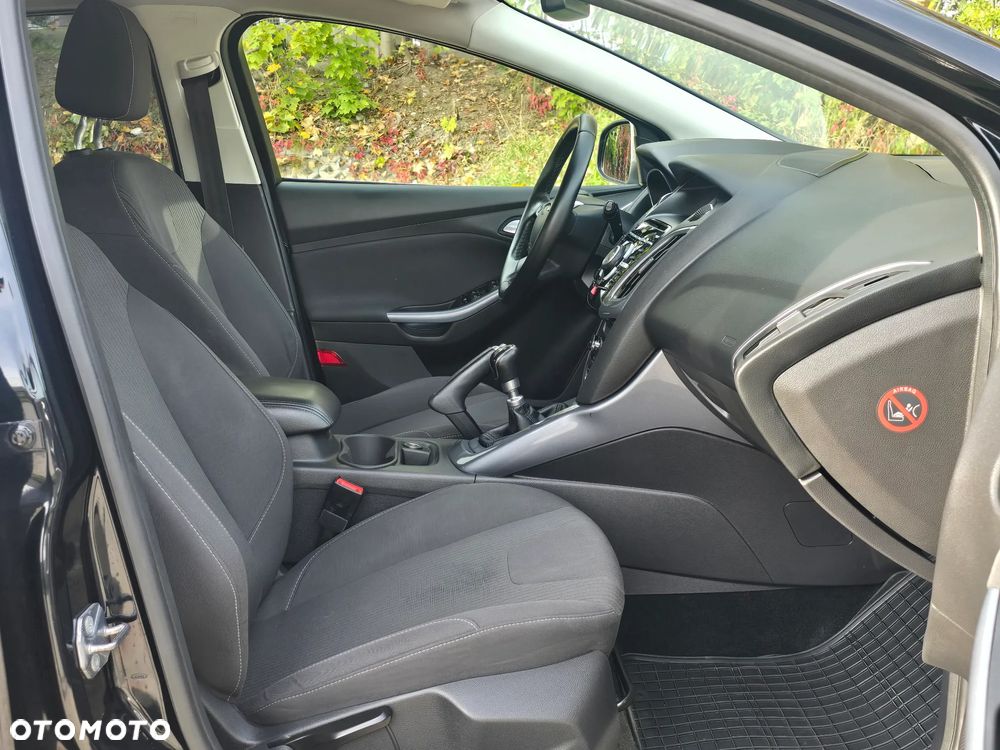 Ford Focus - 18